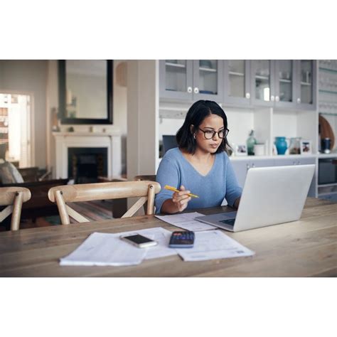 What Is a Reflection Essay? - Synonym