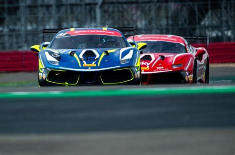 Ferrari Challenge Uk Season Finale At Oulton Park This Weekend