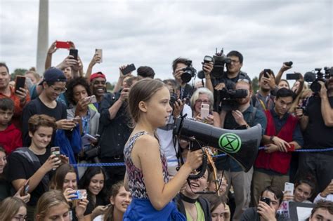 Teen Climate Change Activist Greta Thunberg Declines Major Award