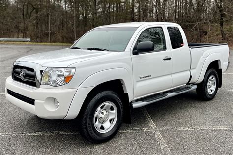 4 300 Mile 2007 Toyota Tacoma SR5 Access Cab V6 4x4 For Sale On BaT