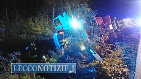 Stanotte Il Recupero Del Camion Ribaltato Lecco Bergamo Chiusa