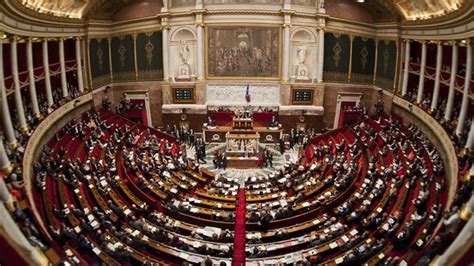 Elections à Lassemblée Nationale Des Enveloppes En Plus Déposées