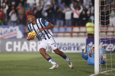 Salom N Rond N Brilla Con Hat Trick En Victoria Del Pachuca Contra