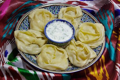 Варить манты, сколько готовятся замороженные