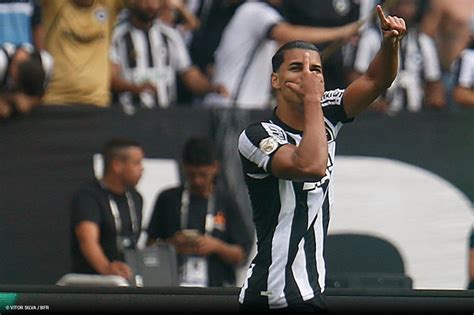 Fim Do Sonho Botafogo Empata No Rio E Palmeiras Pode Fugir Zerozero Pt