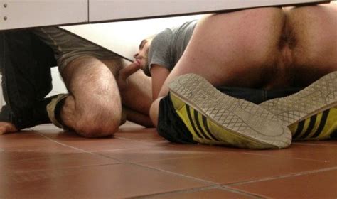 Restroom Understall Blowjob Gay