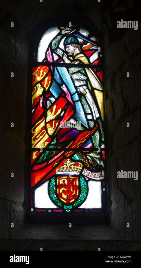 Beautiful Stained Glass Depicting Sir William Wallace St Margarets