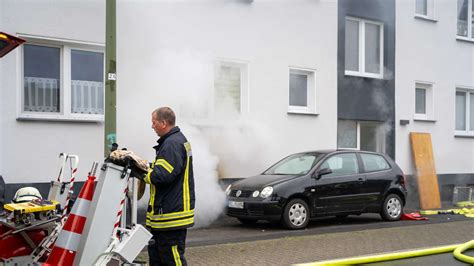 Kellerbrand An Der Lessingstra E In Bergkamen Feuerwehr Im Einsatz