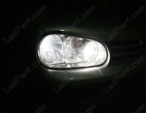 Xenon Effect Bulbs Pack For Volkswagen Golf 4 Headlights