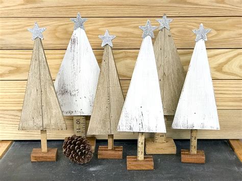 Scrap Wood Christmas Tree Round Up