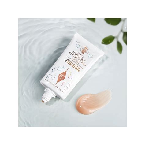 Charlotte Tilbury Super Radiance Resurfacing Facial Treatment Masque