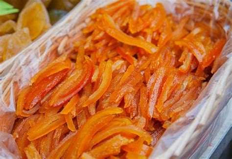 Disfruta Unas Ricas C Scaras De Naranja Confitadas En Pocos Pasos Mdz