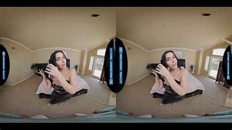 Lesbian Seduces Married Woman Search XNXX