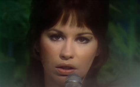 Morre Aos 83 Anos Astrud Gilberto Cantora Que Levou A Bossa Nova Ao