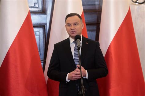 Andrzej Duda dał się nabrać na rosyjski prank Nagranie rozmowy jest