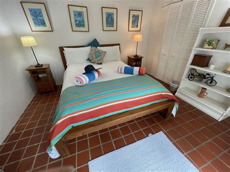 Coral Bay, Virgin Islands Apartments and Condos For Rent | cozycozy