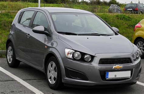 Chevrolet Aveo Photos and Specs. Photo: Chevrolet Aveo specs and 26 ...