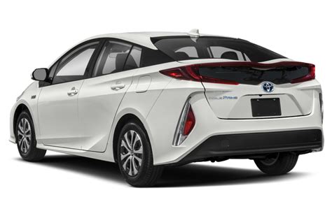 2021 Toyota Prius Prime Specs Prices Mpg Range Reviews And Photos