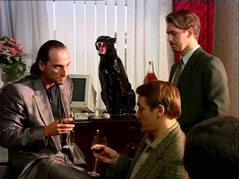 Крот (сериал, 2001, 2 сезона) — Фильм.ру