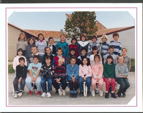 Photo De Classe Cm Mme Teillet De Ecole Raymond Gimel Saint