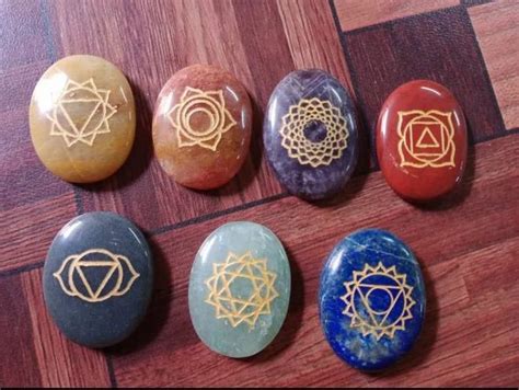 Seven Chakra Carving Oval Healing Crystal At Rs Set Healing