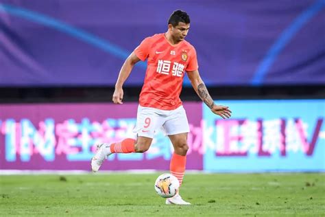 Brazilian Born Chinese Football Player Elkeson Oliveira Cardoso Known