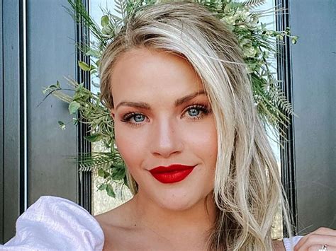 Dancing With The Stars Pro Witney Carson Reveals Gender Of Her First