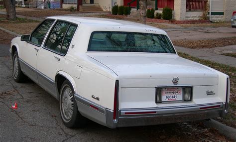 1991 Cadillac Deville White Wgrey Interior This Good Lo Flickr