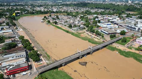 N Vel Do Rio Acre Se Aproxima Dos Metros Na Capital Acreana E Defesa