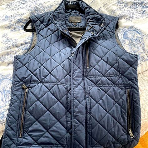 Banana Republic Jackets And Coats Banana Republic Quilted Vest In Great Condition Poshmark