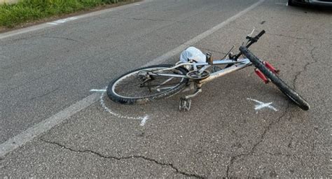 Incidente Sulla Nard Leverano Un Uomo In Codice Rosso Nard News