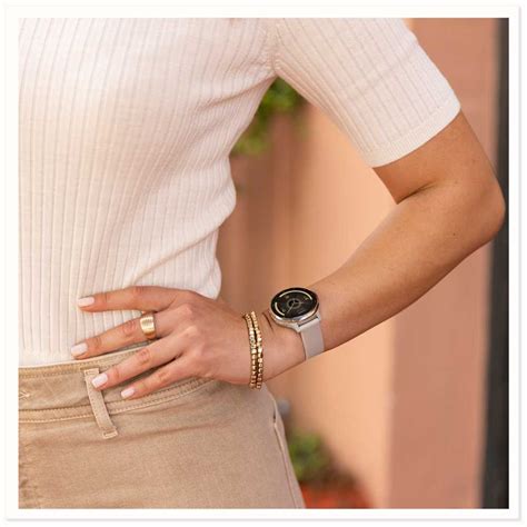 Garmin Venu 3s 41mm Soft Gold Stainless Steel Bezel French Grey