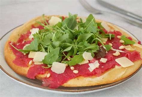 Bloemkoolbodem Pizza Met Carpaccio Foodaholic Nl