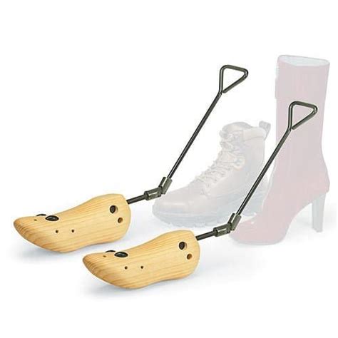 BEST SHOE STRETCHERS – How To Use And Where To Buy