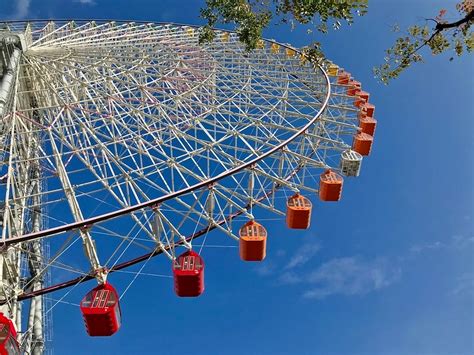 Tempozan Ferris Wheel Inside Osaka