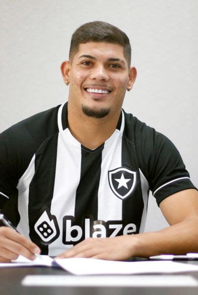 Botafogo Acerta Renova O De Xod Da Torcida At Strikers Brasil