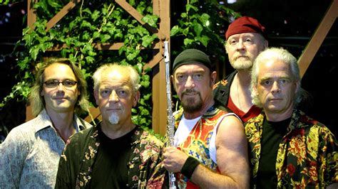 10 Best Jethro Tull Songs Of All Time