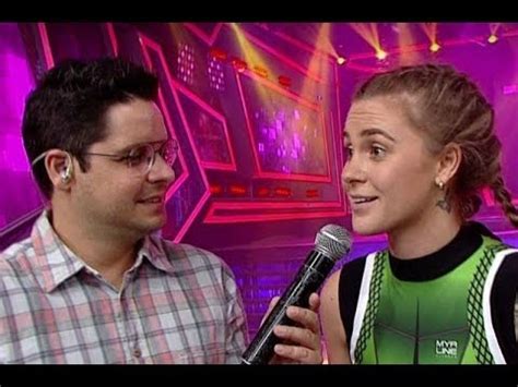 Ducelia Echevarría reapareció en Combate y arremetió contra todos YouTube