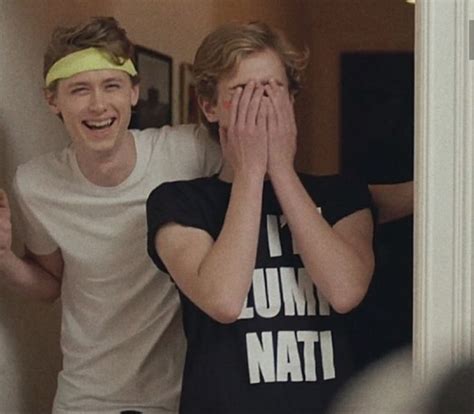 Pin By Gabe Send Me Money On Paypal On Skam Alt Er Love Cute Gay Couples Cute Gay Skam