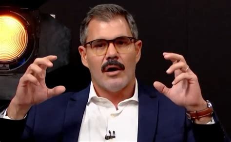 Juliano Cazarré - Ator Juliano Cazarré choca ao dizer em entrevista que 'mulheres matam ...