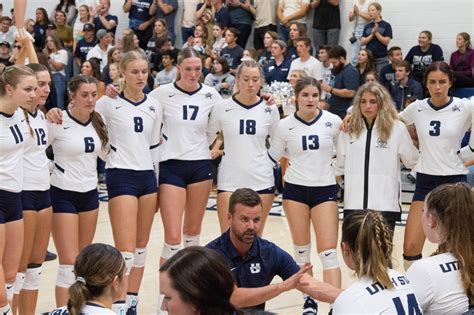 Aggie Volleyball Drops Close Game To Conference Leader Unlv The Utah