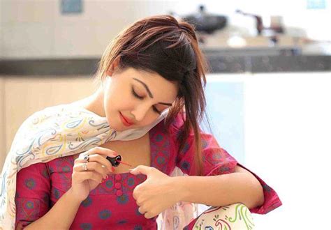 Komal Jha Unseen Hot Spicy Bikini Pictures That Will Stea