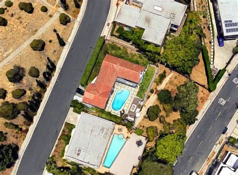 Luke Hemmings House The Los Angeles Compound Urban Splatter