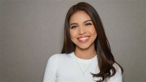 Maine Mendoza - Body Measurements - Height - Weight - Eye Color