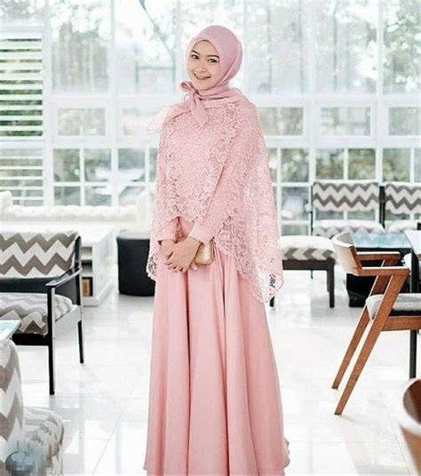 5 Inspirasi Dress Brokat Cocok Untuk Kondangan