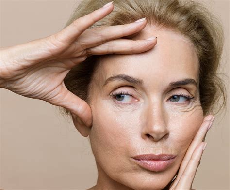 The Top Anti Aging Ingredients Recommended By Dermatologists