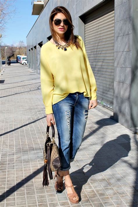 Yellow Shirt Outfit Women’s on Stylevore