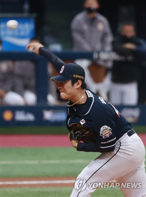 두산 한국시리즈 1차전 선발 곽빈 연합뉴스