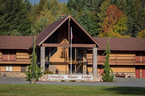 Cowlitz River Lodge Packwood White Pass And Mt Rainier National Park