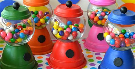 Kids’ Class: DIY Gumball Machine